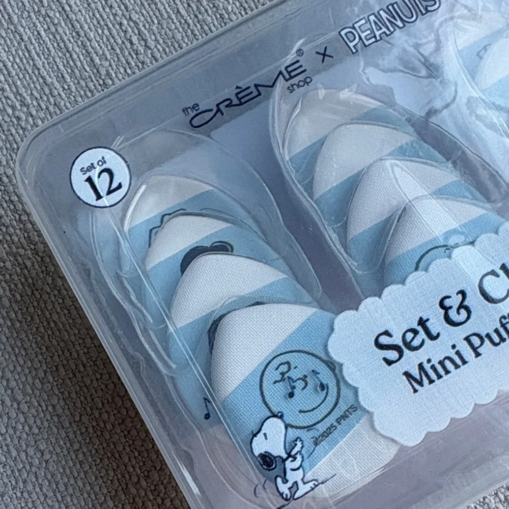 Peanuts Mini Puffs Set by The Crème Shop